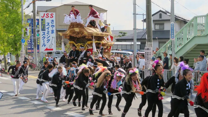 狭山パレードに参加する隠のだんじり